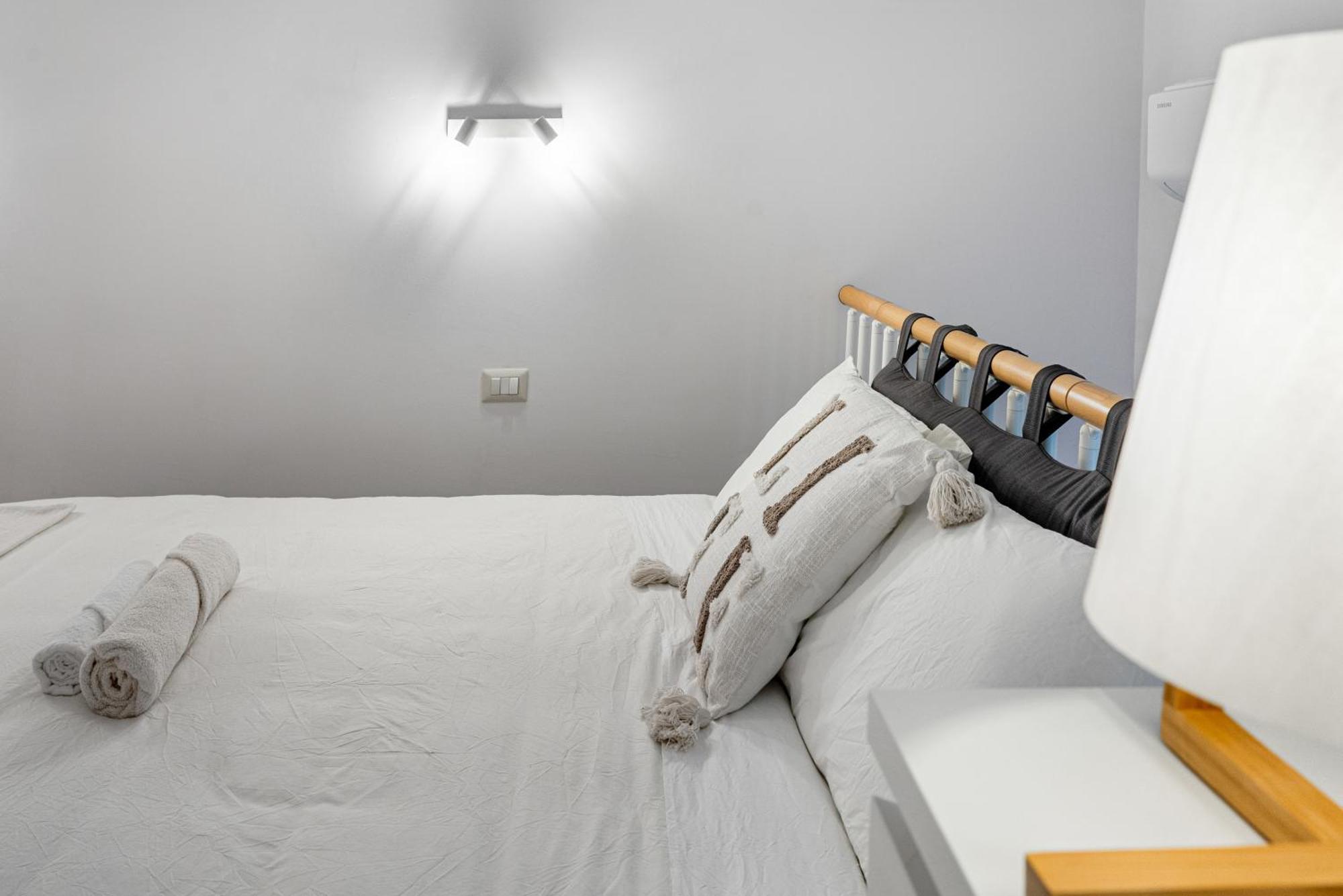 New 2024 Urban 48 Villa Cagliari Luaran gambar